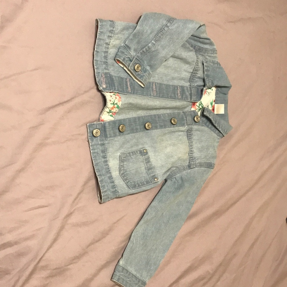 Floral inlet jean jacket